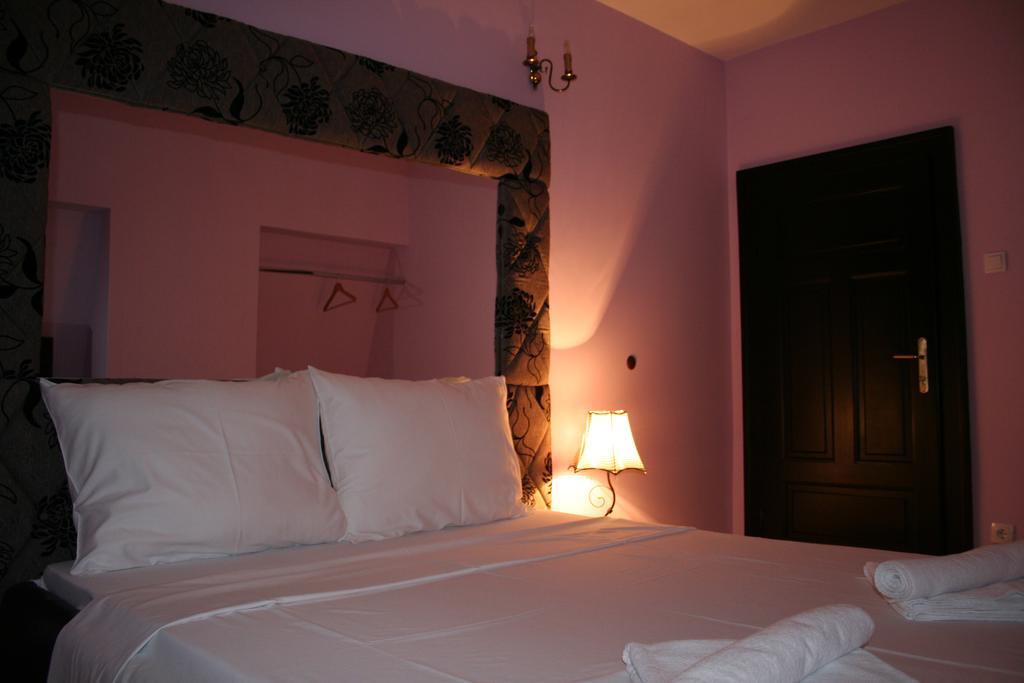 Vila Hedonija Belgrado Esterno foto