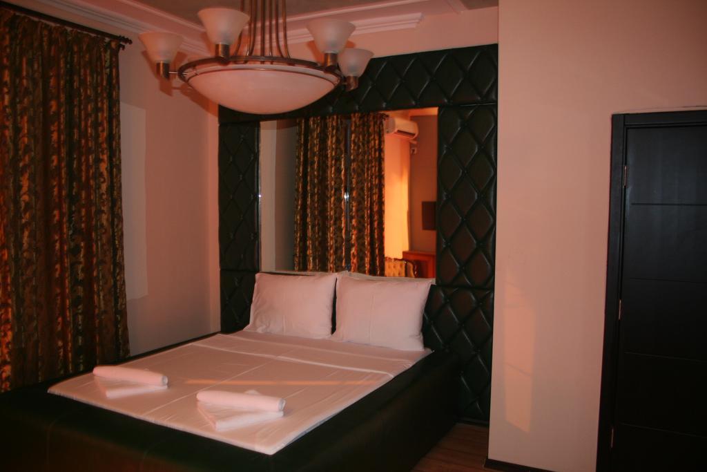 Vila Hedonija Belgrado Camera foto